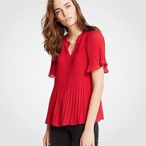 ❤️Ann Taylor Sheer Red Pleated Flowy Women’s Top-L-EUC